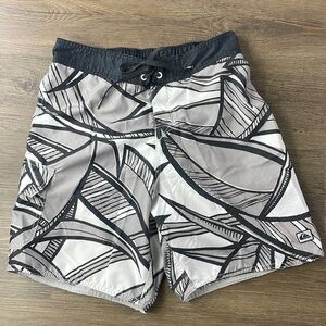 Quicksilver Mens Black White Grey Swim Shorts, Board Shorts, size small